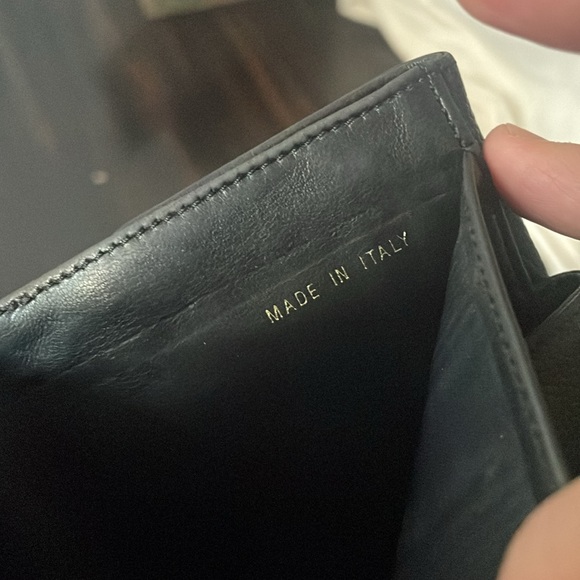 CHANEL BLACK Wallet GUC - Picture 10 of 17
